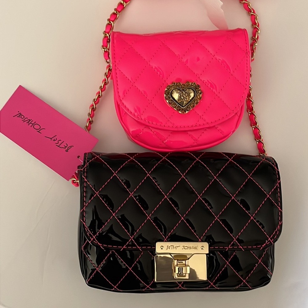 ✨Reduced - NWT BETSEY JOHNSON cross body, 2 purses, quilted